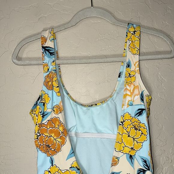 The Bikini Lab Spanish Bloom Floral High Leg Open Back one piece swimsuit - Picture 6 of 9